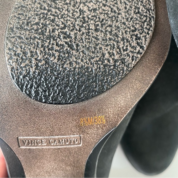 Vince Camuto Black Nubuck Bootie - Size 8.5 - Picture 6 of 8